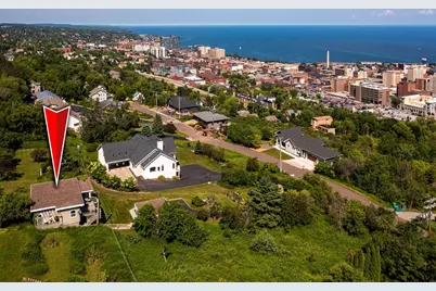 615 W 6th Street, Duluth, MN 55806 - Photo 23