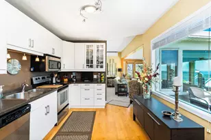 615 W 6th St, Duluth, MN 55806 - Photo 39