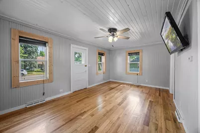 337 Morrison Street, Mora, MN 55051 - Photo 7