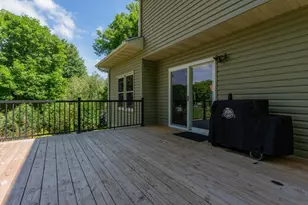 2211 Regent Ln SW, Rochester, MN 55902 - Photo 29
