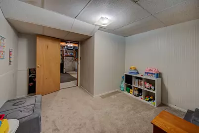 2211 Regent Lane SW, Rochester, MN 55902 - Photo 25