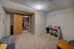 2211 Regent Ln SW, Rochester, MN 55902 - Photo 25