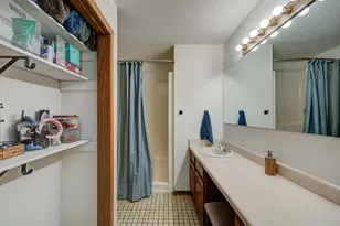 2211 Regent Ln SW, Rochester, MN 55902 - Photo 17