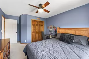 4283 Hillview Ln, Vadnais Heights, MN 55127 - Photo 33