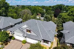 8117 Xerxes Cir, Bloomington, MN 55431 - Photo 27