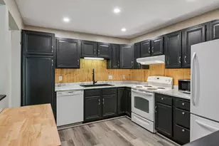 10540 43rd Ave N, Plymouth, MN 55442 - Photo 15