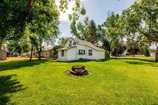 212 Canning St E, Hendrum, MN 56550 - Photo 23
