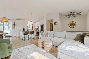 20615 Jaguar Ave, Lakeville, MN 55044 - Photo 7