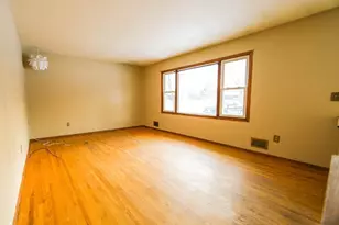13113 Irving Ave S, Burnsville, MN 55337 - Photo 3