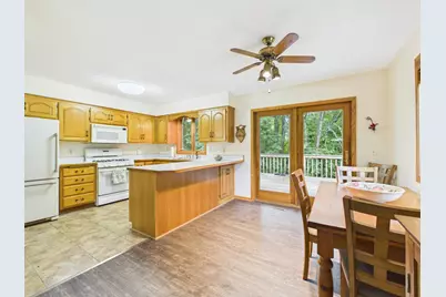 4926 Shady Lane, North Branch, MN 55056 - Photo 5
