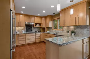 190 Nevada Ave S, Golden Valley, MN 55426 - Photo 15