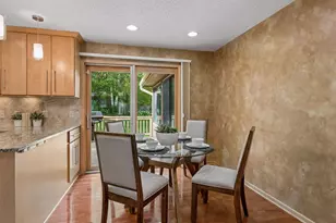 190 Nevada Ave S, Golden Valley, MN 55426 - Photo 17