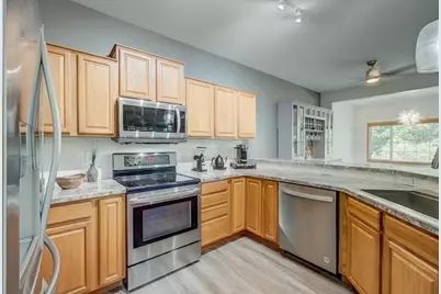 14171 Fountain Hills Court NE, Prior Lake, MN 55372 - Photo 5