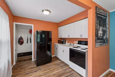 2924 Blackstone Avenue, Saint Louis Park, MN 55416 - Photo 9