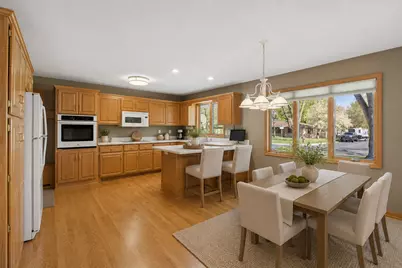 616 Elm Avenue SE, Montgomery, MN 56069 - Photo 3