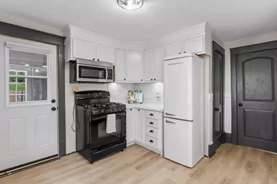 356 1st Avenue S, South Saint Paul, MN 55075 - Photo 13