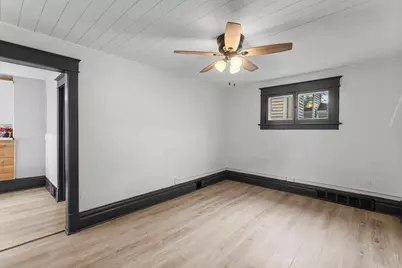 356 1st Avenue S, South Saint Paul, MN 55075 - Photo 7
