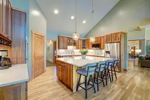 294 Salishan Dr, Hudson, WI 54016 - Photo 5