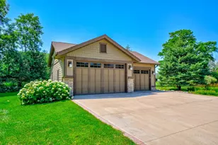 294 Salishan Dr, Hudson, WI 54016 - Photo 29