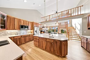 294 Salishan Dr, Hudson, WI 54016 - Photo 5