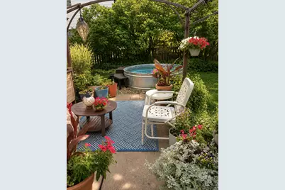 2526 Ulysses Street NE, Minneapolis, MN 55418 - Photo 17