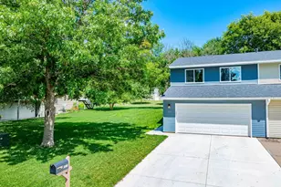 1035 Fox Run Rd, Waconia, MN 55387 - Photo 5