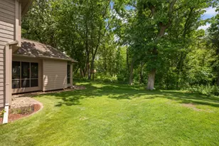 4824 Whispering Ct, Eagan, MN 55122 - Photo 11