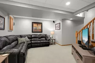 4824 Whispering Ct, Eagan, MN 55122 - Photo 39