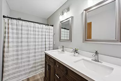 4734 Humboldt Avenue N, Minneapolis, MN 55430 - Photo 17