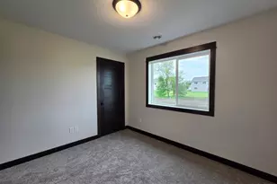 912 Katelyn Circle NE, Montgomery, MN 56069 - Photo 19