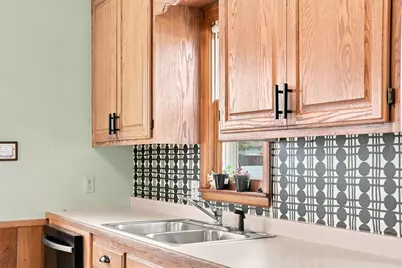 5752 23rd Avenue S, Minneapolis, MN 55417 - Photo 23