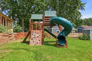 301 Walnut Ln, Apple Valley, MN 55124 - Photo 39