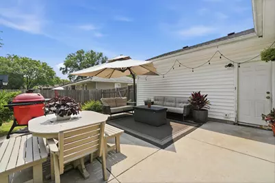 301 Walnut Lane, Apple Valley, MN 55124 - Photo 35