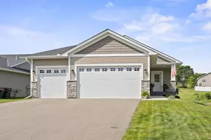 1356 Southfork Dr SE, Hutchinson, MN 55350 - Photo 1