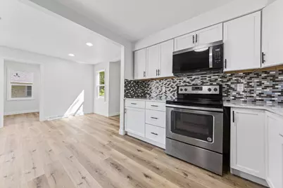 621 White Bear Avenue N, Saint Paul, MN 55106 - Photo 11