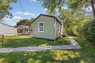 621 White Bear Ave N, Saint Paul, MN 55106 - Photo 37