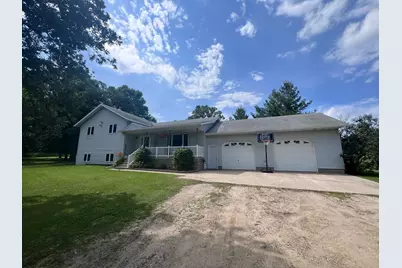 801 Jefferson Avenue N, Sebeka, MN 56477 - Photo 1