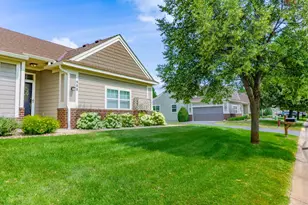 988 Daylily Dr, Victoria, MN 55386 - Photo 3