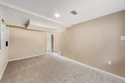 4524 Morningside Avenue, Vadnais Heights, MN 55127 - Photo 19
