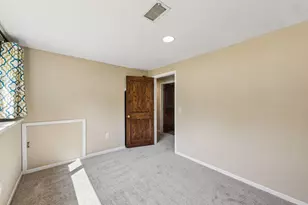 4524 Morningside Ave, Vadnais Heights, MN 55127 - Photo 21