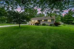 47 Skyline Dr, Mankato, MN 56001 - Photo 5