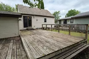 306 SW Brown St, Verndale, MN 56481 - Photo 3