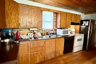306 SW Brown St, Verndale, MN 56481 - Photo 11