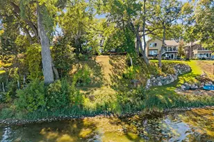 168 Peninsula Rd, Medicine Lake, MN 55441 - Photo 5