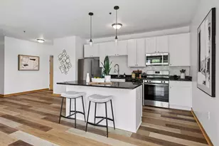 1502 5th St N, Hopkins, MN 55305 - Photo 5