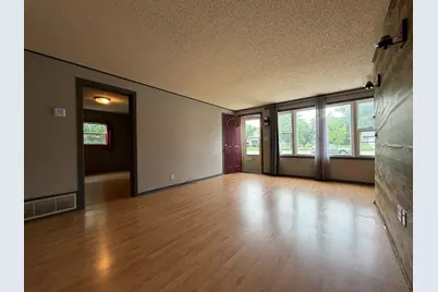318 Grove Street N, Mora, MN 55051 - Photo 3