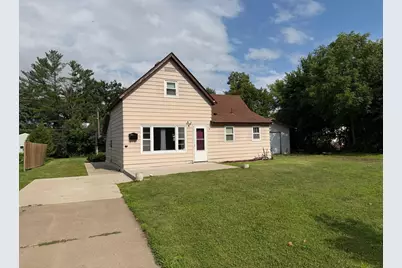 318 Grove Street N, Mora, MN 55051 - Photo 1
