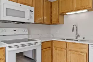 623 Mariner Way, Woodbury, MN 55129 - Photo 13