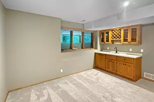13701 Wood Ln, Minnetonka, MN 55305 - Photo 35