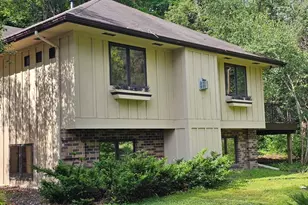 13701 Wood Ln, Minnetonka, MN 55305 - Photo 3